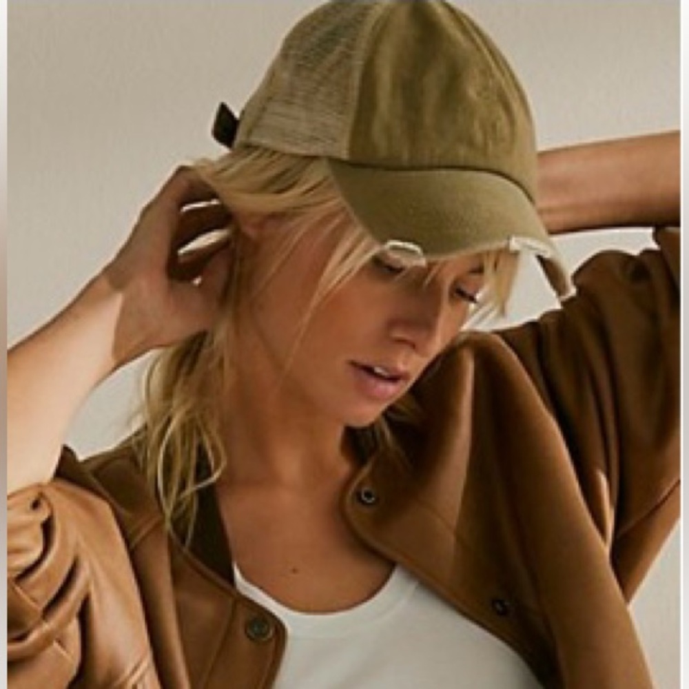 FREE PEOPLE Saltwater Washed Trucker Distressed Hat in Khaki. Sold out online!